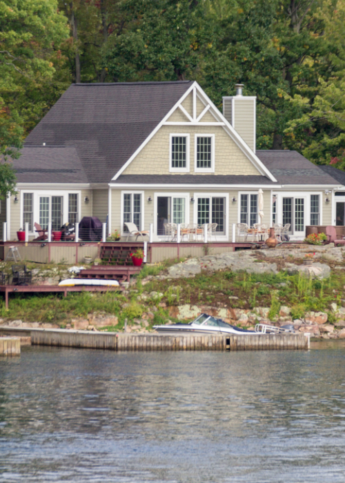 Waterfront<br>Homes